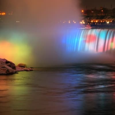 Journée d’excursion à Niagara Falls (9H30)